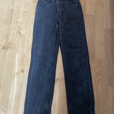 Black Jeans