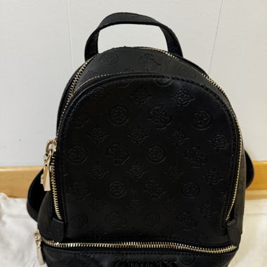 Kleiner Guess Rucksack