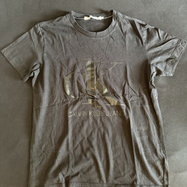 Calvin Klein T- Shirt 