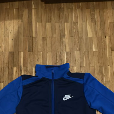 jacket nike bleu taille 137-147