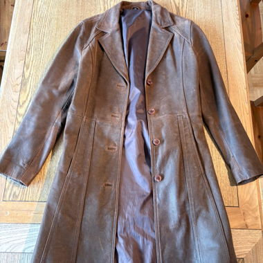 Manteau en cuir brun LEONARDO avec ceinture