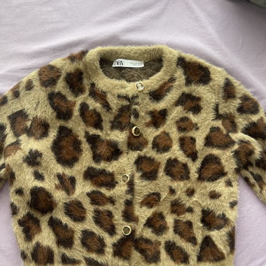 Zara Strickjacke