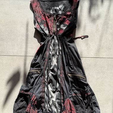 robe créateur desigual vintage neuve noir rouge