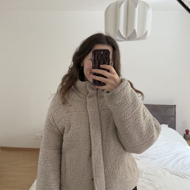 Beige Teddyjacke
