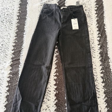 Jeans neri con strass Zara