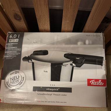 Fissler Vitaquick Pressure Cooker 6 Liters – NEW