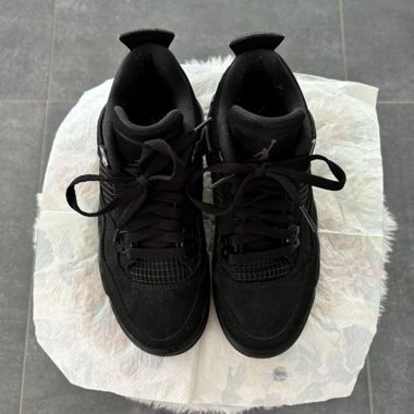 Jordan 4 Black Cat
