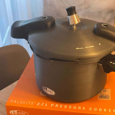 New, unused aluminium camping pressure cooker