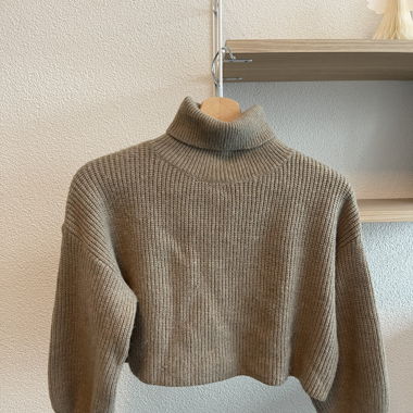 Grau/Beiger Pulli