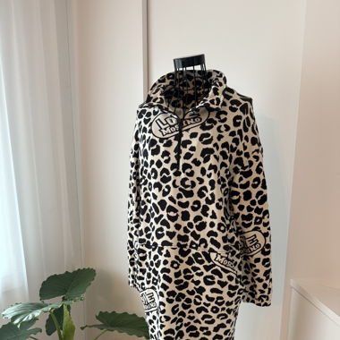 Love Moschino Damen Relaxed Fit Long Sleeves