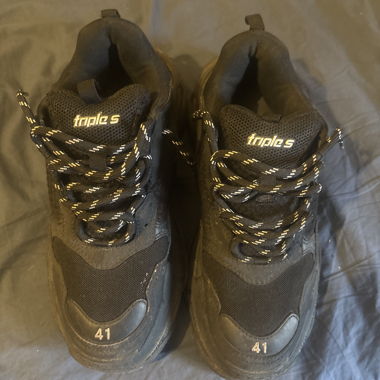 Baskets noires Triple S