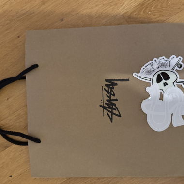 hoodie von stüssy paris 
