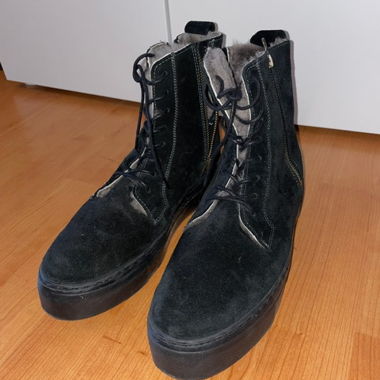 Lammfell Boots