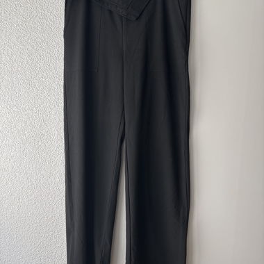 Pantalon noir à jambe large