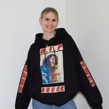 Vintage 00’s RIP Chuck Hoodie XL