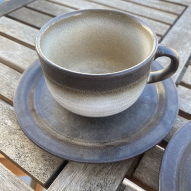 2 Cups