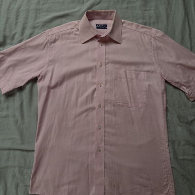 Chemise rose à manches courtes