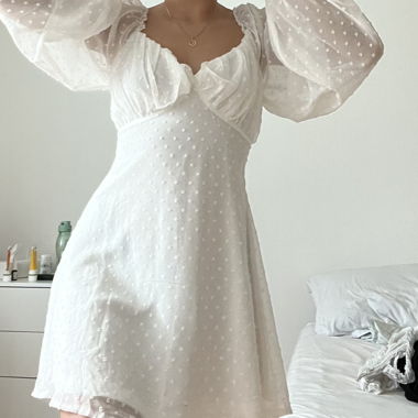 White long sleeve dress