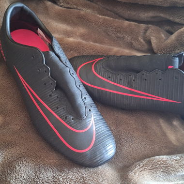 Fussball Schuhe 