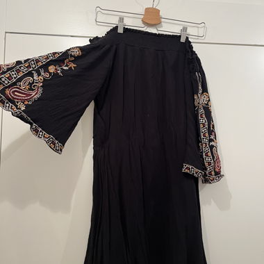 Kleid mit Strickmuster