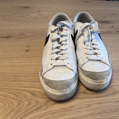 Nike Blazer Low 77