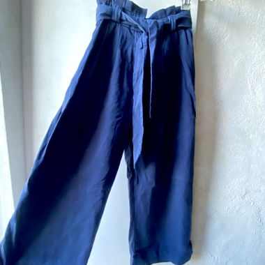Dunkelblaue NAFNAF-Hose Grösse S
