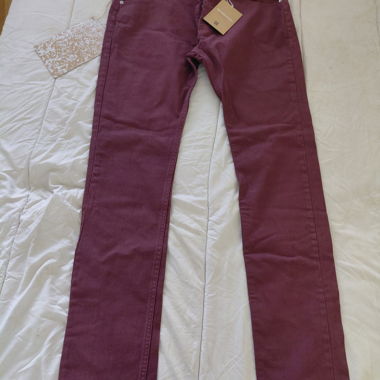 Jeans dritto bordeaux nuovo