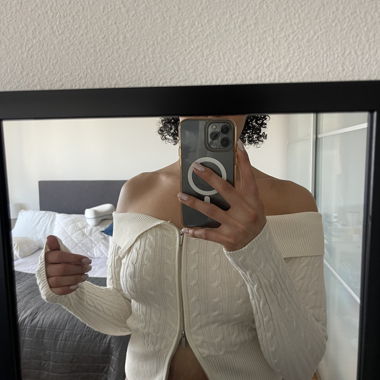 Off-Shoulder-Top mit Verschluss