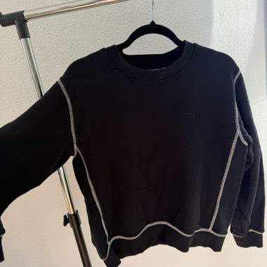Carhartt WIP black sweatshirt