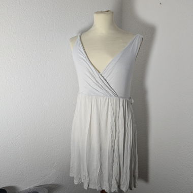 Robe de plage blanche