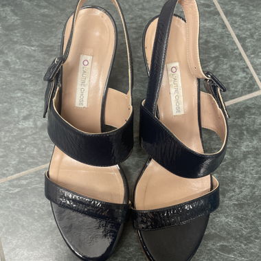 Escarpins slingback marine – L’Autre Chose