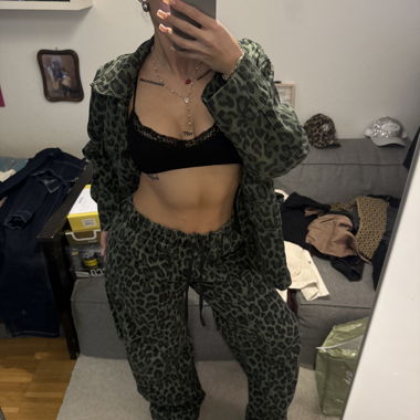 Camouflage Jeans