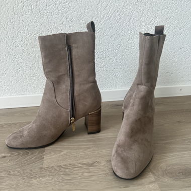 Winterschuhe Damen Tamaris taupe mit Absatz Gr. 37