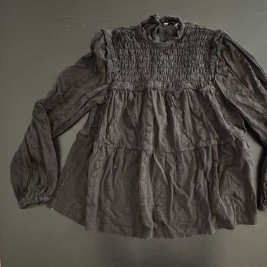 Schwarze Blümchen-Bluse Gr. 32 von ASOS
