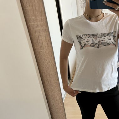 T shirt Levis 