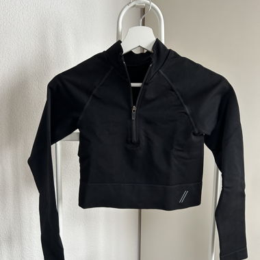 Tala longsleeve activewear top