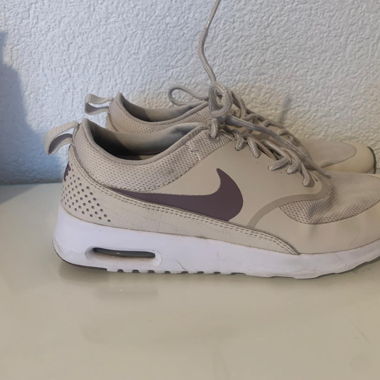 Nike Air Max Damen Beige/Violett
