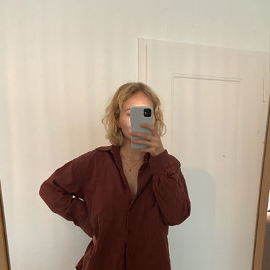 Weinrote Bluse oversized