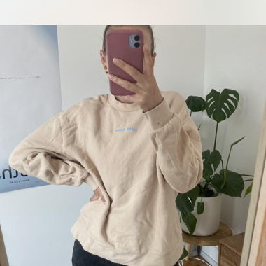 Beiger Oversize-Sweatshirt