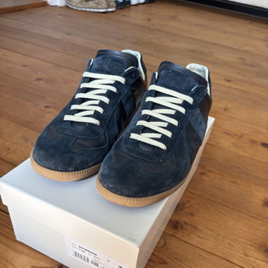 Maison Margiela Gats Navy Blue