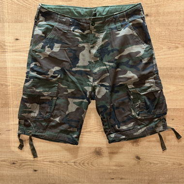 Camouflage cargo shorts