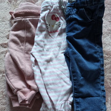 Baby-Set: Hello Kitty Body & Hosen Gr 62