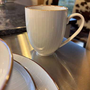 Dinnerware Set Landscape