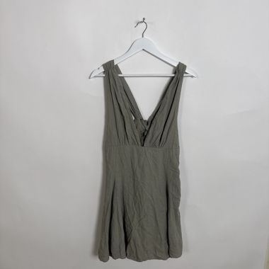 Zara-Olivgrün-Kleid