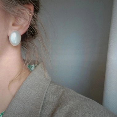 Boucles d’oreilles clips en perles vintage classiques des années 80