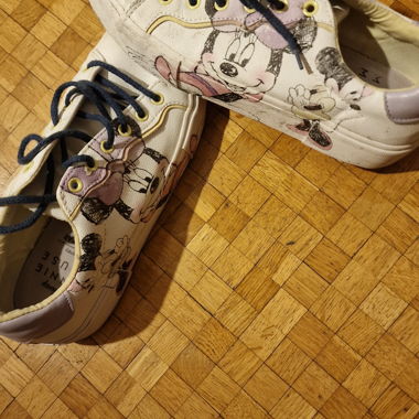 Sneaker bianchi con motivo Minnie