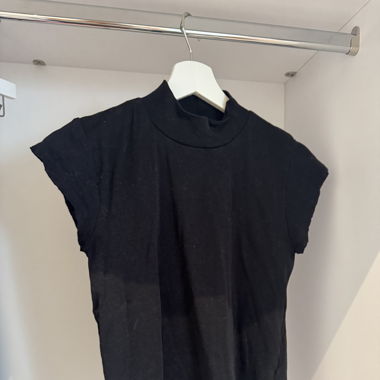 top nero zara 