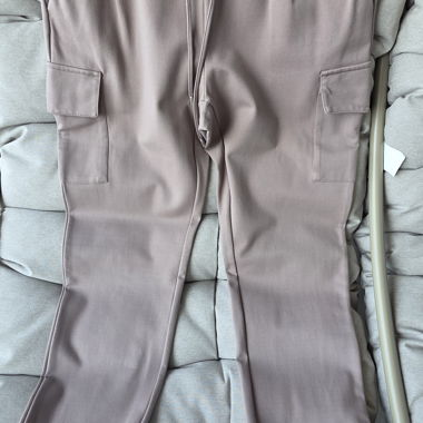 Pantalon cargo Amisu beige
