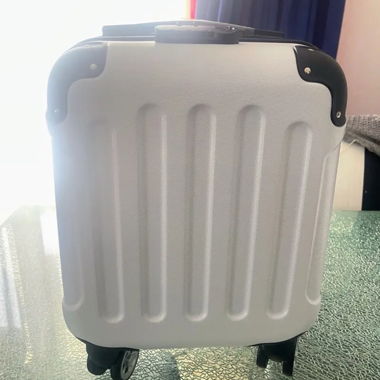 Valise cabine rigide à coque dure