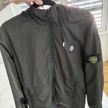 Giacca con cappuccio Stone Island